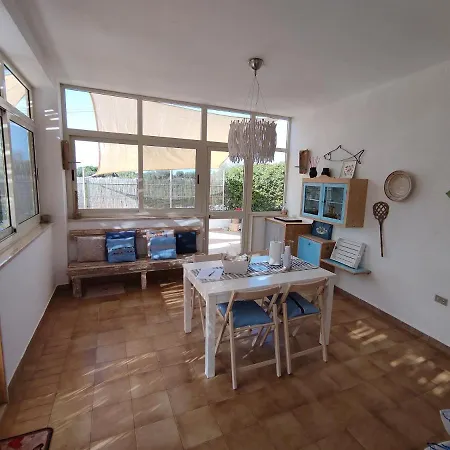 Anna Polignano فيلة بولينيانو آ ماري